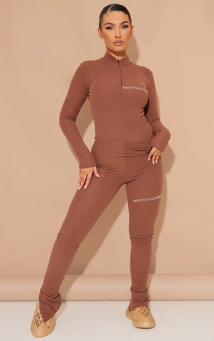 PRETTYLITTLETHING Chocolate Rib Half Zip Bodysuit - Image 3