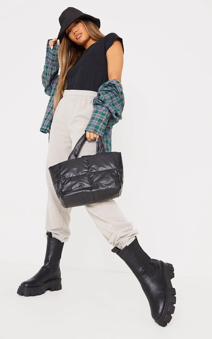 Cotton Black Basic Slim Fit T-Shirt - Image 3