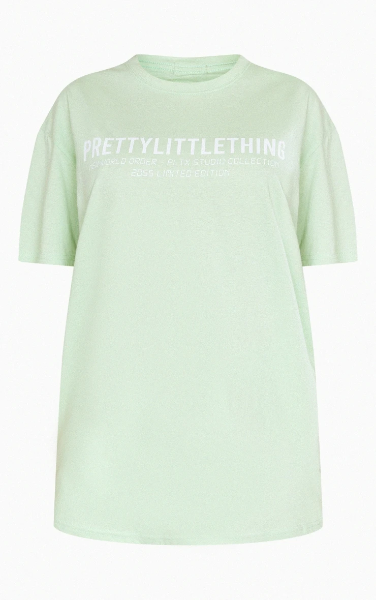 PRETTYLITTLETHING Green Digital Text Print T-shirt - Image 5