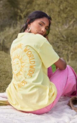 PRETTYLITTLETHING Lemon Soul Searching Print T Shirt