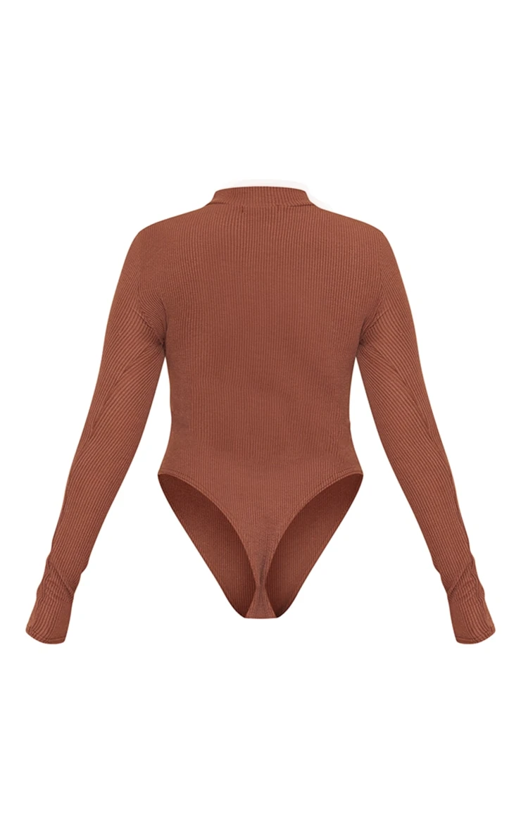 PRETTYLITTLETHING Chocolate Rib Half Zip Bodysuit - Image 6